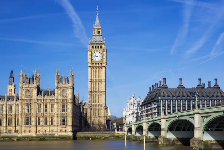 英国进口中国的十大产品有哪些？中国出口英国主要商品