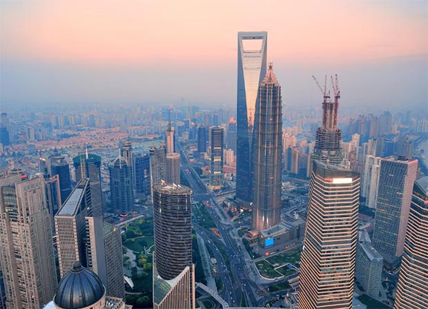 2025年怎么开发中东的外贸市场? 外贸人建议收藏！
